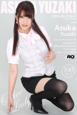 中国影史首位百亿票房女演员